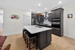 545 Hampton Crest Ct, Fuquay Varina, NC 27526 - Photo 10