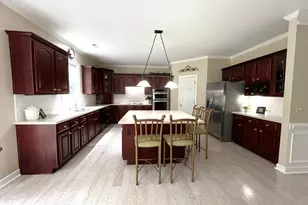 210 Shillings Chase Dr, Cary, NC 27518 - Photo 6