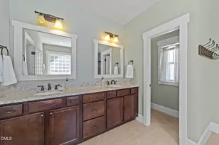 913 Hollymont Dr, Holly Springs, NC 27540 - Photo 28