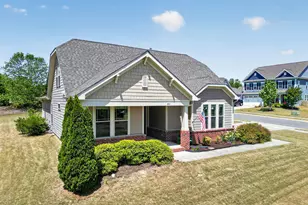802 King Lake Ct, Fuquay-Varina, NC 27526 - Photo 2