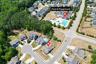 802 King Lake Ct, Fuquay-Varina, NC 27526 - Photo 4