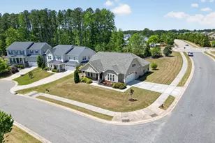 802 King Lake Ct, Fuquay Varina, NC 27526 - Photo 4