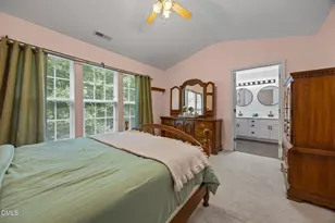 610 Walnut Woods Dr, Morrisville, NC 27560 - Photo 14