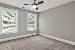109 N Tunstall Ave, Apex, NC 27502 - Photo 22