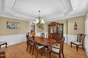 2205 Belvinwood Dr, Fuquay-Varina, NC 27526 - Photo 8