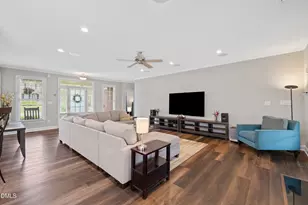 4709 Sandy Bay Cir, Raleigh, NC 27603 - Photo 10