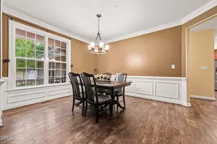 306 Woodlawn Dr, Hillsborough, NC 27278 - Photo 8