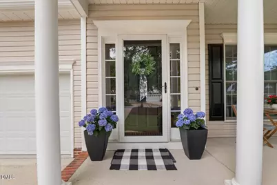 912 E Ivy Valley Drive, Fuquay Varina, NC 27526 - Photo 4