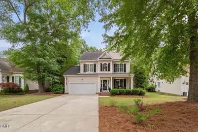 912 E Ivy Valley Drive, Fuquay Varina, NC 27526 - Photo 2
