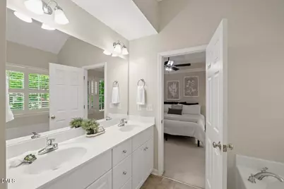 912 E Ivy Valley Drive, Fuquay Varina, NC 27526 - Photo 38