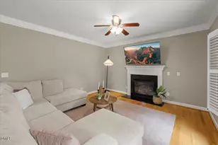 912 E Ivy Valley Dr, Fuquay Varina, NC 27526 - Photo 24