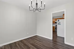504 Noonday Ct, Holly Springs, NC 27540 - Photo 8