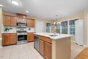 393 Santa Gertrudis Dr, Clayton, NC 27520 - Photo 6