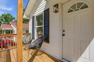1313 Fargo St, Durham, NC 27707 - Photo 4