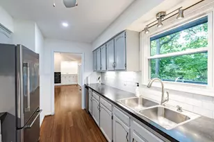 2929 Rue Sans Famille, Raleigh, NC 27607 - Photo 8