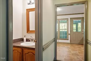 4522 Hamptonshire Dr, Raleigh, NC 27613 - Photo 12