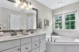 101 Sevenstone Dr, Cary, NC 27513 - Photo 20