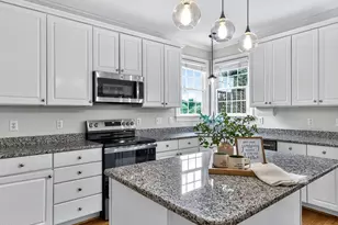 101 Sevenstone Dr, Cary, NC 27513 - Photo 10