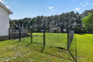 142 Lovers Ln, Elizabeth City, NC 27909 - Photo 12