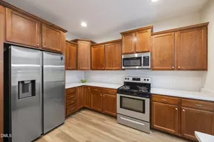 716 Ennis Creek Lane, Cary, NC 27513 - Photo 14