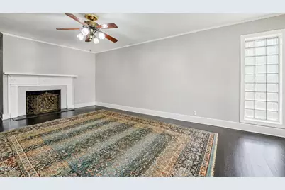 203 E Davis Street, Smithfield, NC 27577 - Photo 6