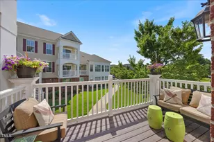 10520 Sablewood Dr, Raleigh, NC 27617 - Photo 30