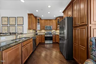 10520 Sablewood Dr, Raleigh, NC 27617 - Photo 10