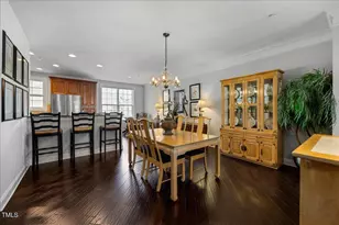 10520 Sablewood Dr, Raleigh, NC 27617 - Photo 6