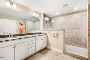 199 Deardom Wy, Chapel Hill, NC 27516 - Photo 4