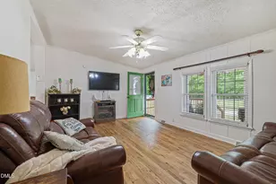 111 Cockrell Ave, Kenly, NC 27542 - Photo 4