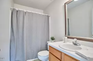 111 Windward Ct, Cary, NC 27513 - Photo 20