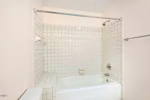 105 Bristol Dr, Chapel Hill, NC 27516 - Photo 24