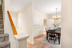 105 Bristol Dr, Chapel Hill, NC 27516 - Photo 8