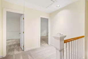 105 Bristol Dr, Chapel Hill, NC 27516 - Photo 32