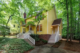 105 Bristol Dr, Chapel Hill, NC 27516 - Photo 4