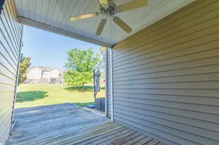 615 Oakfield Tr, Mebane, NC 27302 - Photo 26