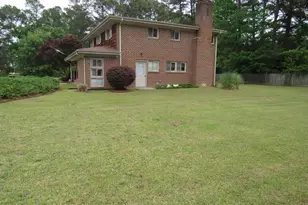 12 Cedar Dr, Smithfield, NC 27577 - Photo 4