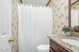 5069 Nc Hwy 33, Tarboro, NC 27886 - Photo 26