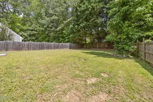 128 Sterlingdaire Dr, Cary, NC 27511 - Photo 28