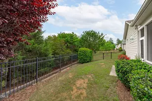 115 Heatherwood Dr, Chapel Hill, NC 27516 - Photo 38