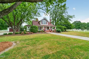 804 W Main St, Benson, NC 27504 - Photo 6
