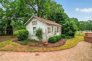 804 W Main St, Benson, NC 27504 - Photo 82