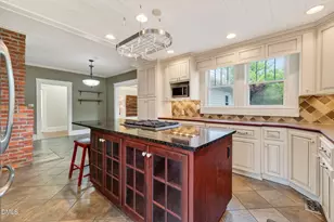804 W Main St, Benson, NC 27504 - Photo 26