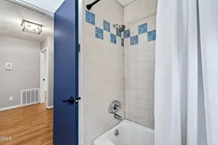 4704 Radcliff Rd, Raleigh, NC 27609 - Photo 36