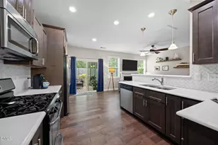 1033 McLamb Dr, Durham, NC 27703 - Photo 12