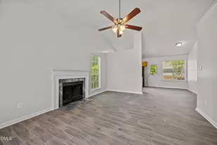 312 Holly Pines Ct, Holly Springs, NC 27540 - Photo 2