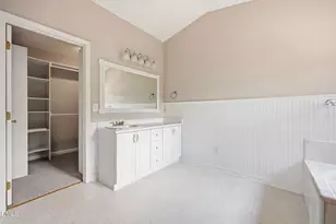 1704 Chadstone Ct, Raleigh, NC 27615 - Photo 20