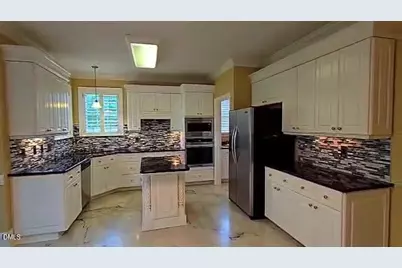 297 Foxcroft Lane, Winterville, NC 28590 - Photo 2