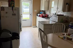 131 Robbins Ave, Jamestown, NC 27282 - Photo 12