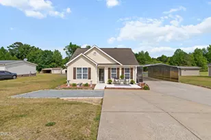 405 Ray Byrd Rd, Lillington, NC 27546 - Photo 4